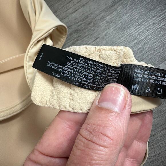 Natori Wired Bra with Lace Straps 32D - Picture 5 of 5